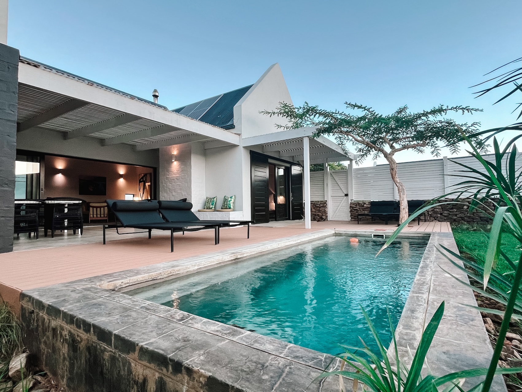 Laughing Dove pool